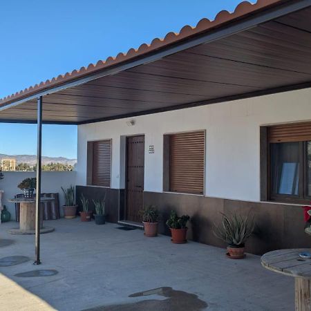 Apartamentos La Palmera Fernan Perez المظهر الخارجي الصورة